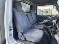 いすゞエルフアルミバン小型（2t・3t）[写真31]