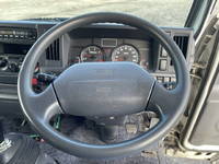 いすゞエルフアルミバン小型（2t・3t）[写真34]