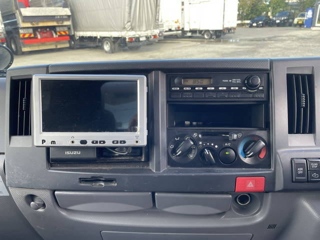 いすゞエルフアルミバン小型（2t・3t）[写真35]