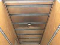 いすゞエルフアルミバン小型（2t・3t）[写真10]