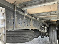 いすゞエルフアルミバン小型（2t・3t）[写真23]