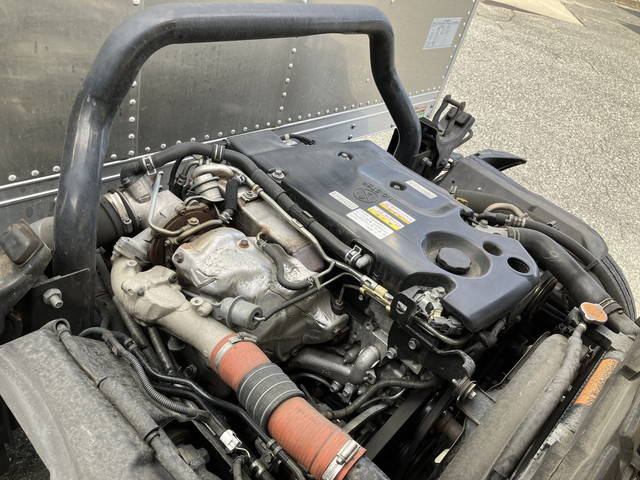 いすゞエルフアルミバン小型（2t・3t）[写真25]