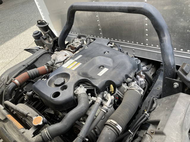 いすゞエルフアルミバン小型（2t・3t）[写真26]