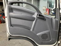 いすゞエルフアルミバン小型（2t・3t）[写真28]