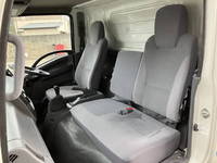 いすゞエルフアルミバン小型（2t・3t）[写真31]