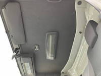 いすゞエルフアルミバン小型（2t・3t）[写真32]