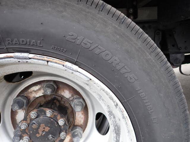 いすゞエルフ冷凍車（冷蔵車）小型（2t・3t）[写真19]