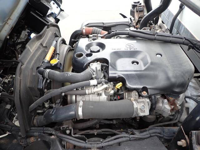 いすゞエルフ冷凍車（冷蔵車）小型（2t・3t）[写真24]