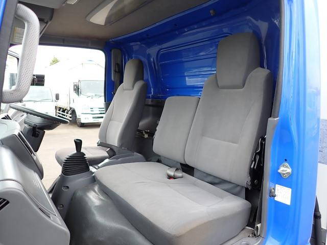 いすゞエルフ冷凍車（冷蔵車）小型（2t・3t）[写真29]