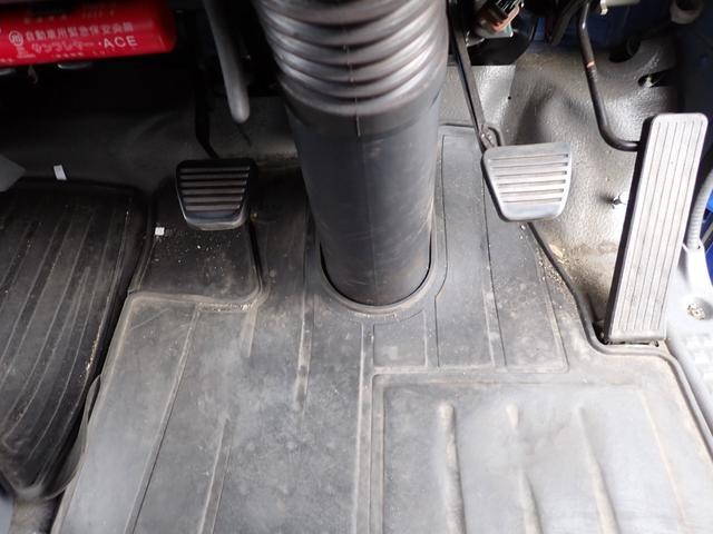 いすゞエルフ冷凍車（冷蔵車）小型（2t・3t）[写真31]