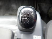 いすゞエルフ冷凍車（冷蔵車）小型（2t・3t）[写真32]