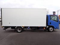 いすゞエルフ冷凍車（冷蔵車）小型（2t・3t）[写真06]