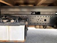 三菱ふそうキャンター平ボディ小型（2t・3t）[写真11]