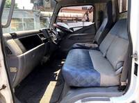 三菱ふそうキャンター平ボディ小型（2t・3t）[写真27]