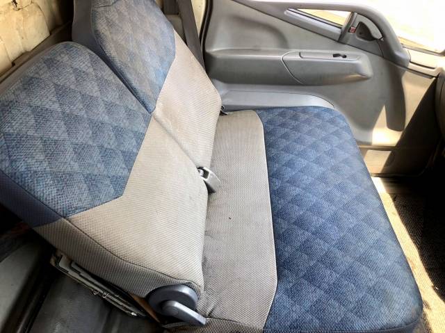 三菱ふそうキャンター平ボディ小型（2t・3t）[写真34]