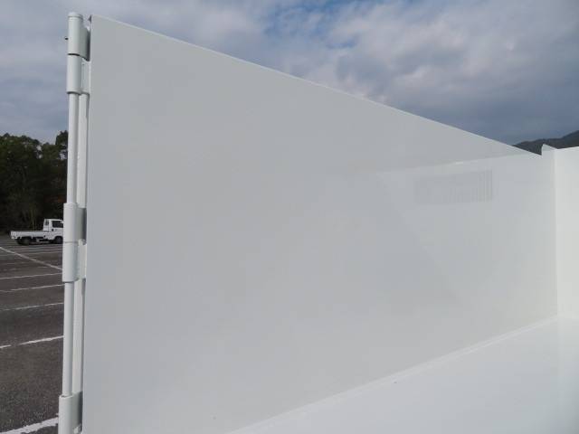 三菱ふそうキャンター深ダンプ（土砂禁ダンプ）小型（2t・3t）[写真23]