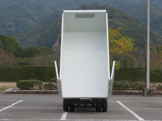 三菱ふそうキャンター深ダンプ（土砂禁ダンプ）小型（2t・3t）[写真08]