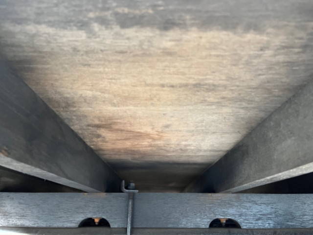 三菱ふそうファイター平ボディ中型（4t）[写真12]