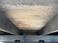 三菱ふそうファイター平ボディ中型（4t）[写真12]