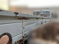 三菱ふそうファイター平ボディ中型（4t）[写真04]