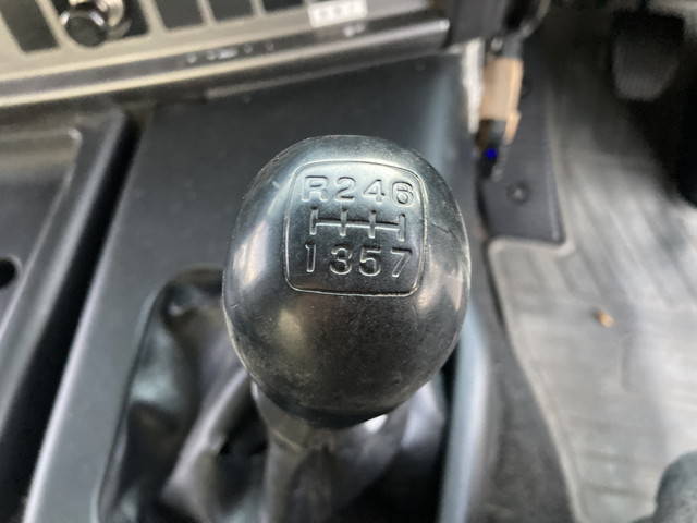 日野プロフィアダンプ大型（10t）[写真28]