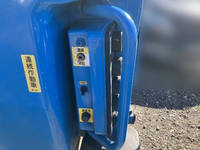 三菱ふそうキャンターパッカー車（塵芥車）小型（2t・3t）[写真15]