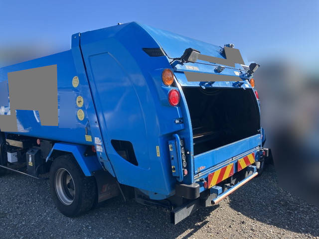 三菱ふそうキャンターパッカー車（塵芥車）小型（2t・3t）[写真02]