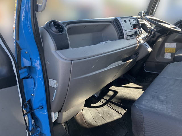 三菱ふそうキャンターパッカー車（塵芥車）小型（2t・3t）[写真32]