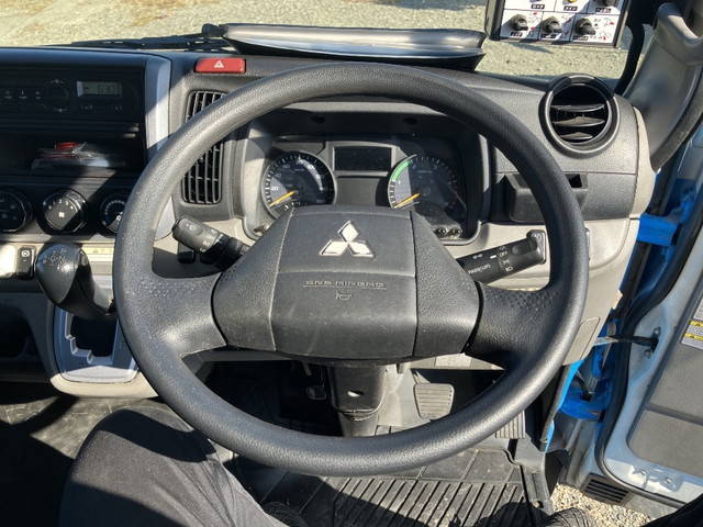 三菱ふそうキャンターパッカー車（塵芥車）小型（2t・3t）[写真35]