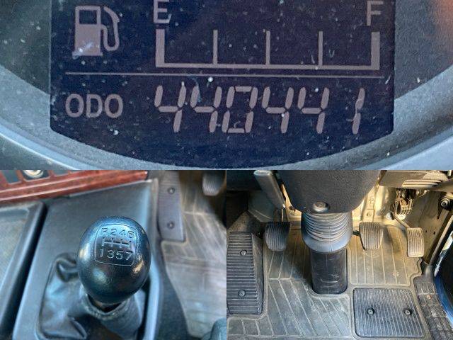 日野プロフィアダンプ大型（10t）[写真34]