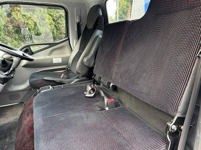 三菱ふそうキャンタークレーン4段小型（2t・3t）[写真23]