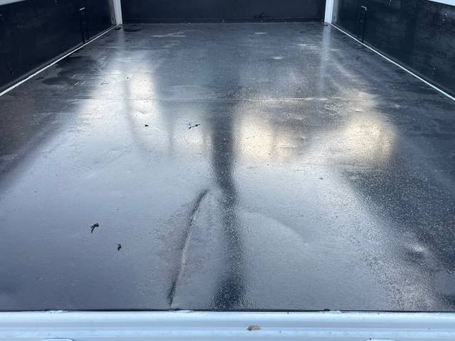 いすゞエルフクレーン4段小型（2t・3t）[写真10]