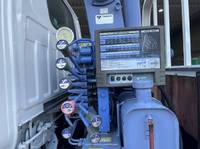 いすゞエルフクレーン4段小型（2t・3t）[写真16]