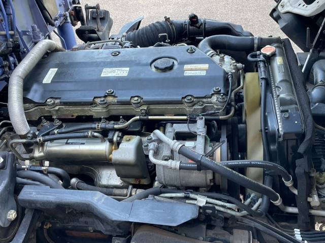 いすゞエルフクレーン4段小型（2t・3t）[写真29]