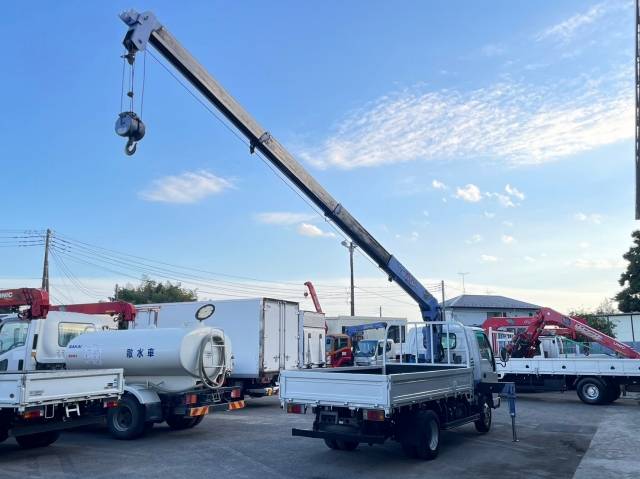 いすゞエルフクレーン4段小型（2t・3t）[写真04]