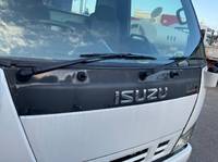 いすゞエルフクレーン4段小型（2t・3t）[写真40]