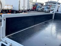 いすゞエルフクレーン4段小型（2t・3t）[写真08]