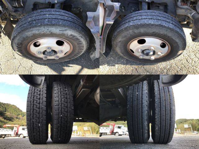 三菱ふそうキャンタークレーン4段小型（2t・3t）[写真20]