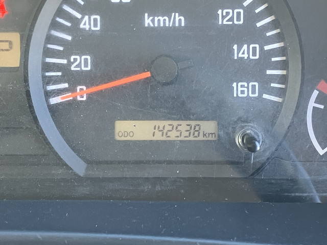 いすゞエルフ冷凍車（冷蔵車）小型（2t・3t）[写真18]