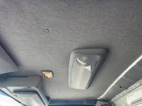 いすゞエルフ冷凍車（冷蔵車）小型（2t・3t）[写真22]