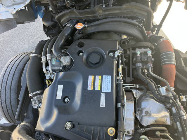 いすゞエルフ冷凍車（冷蔵車）小型（2t・3t）[写真29]