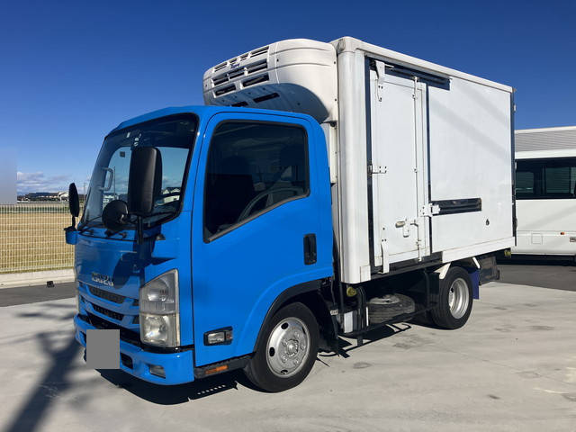 いすゞエルフ冷凍車（冷蔵車）小型（2t・3t）[写真03]