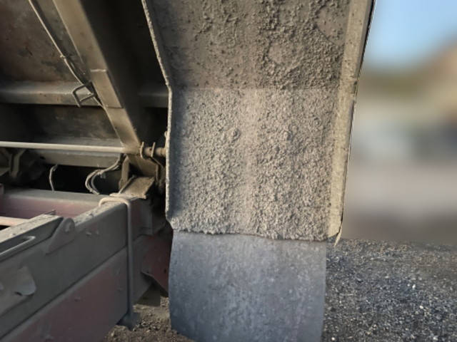 日野プロフィアダンプ大型（10t）[写真15]