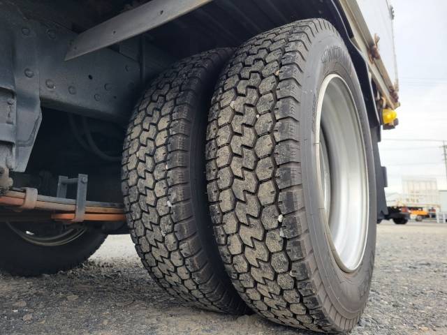 三菱ふそうキャンターアルミブロック小型（2t・3t）[写真19]