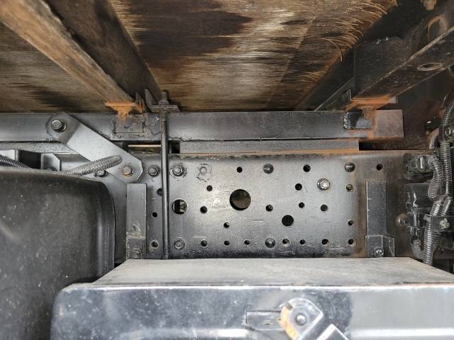 三菱ふそうキャンターアルミブロック小型（2t・3t）[写真22]