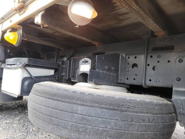 三菱ふそうキャンターアルミブロック小型（2t・3t）[写真23]