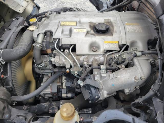 三菱ふそうキャンターアルミブロック小型（2t・3t）[写真27]