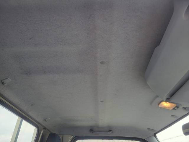 三菱ふそうキャンターアルミブロック小型（2t・3t）[写真35]