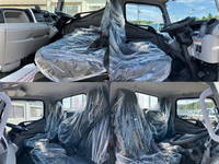 三菱ふそうキャンター平ボディ小型（2t・3t）[写真15]