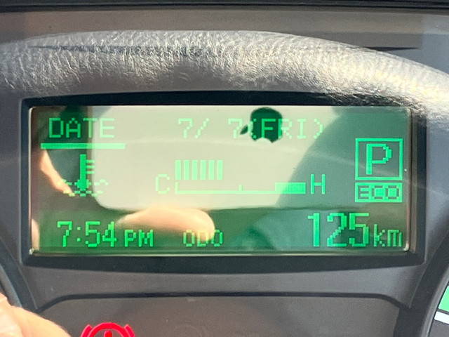 三菱ふそうキャンター平ボディ小型（2t・3t）[写真18]